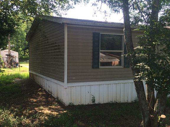 3rd image of 315 W Elder St