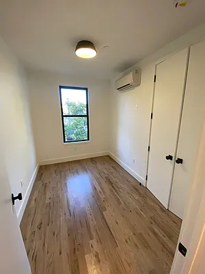 Rented by Aron Fried, LREB | media 11