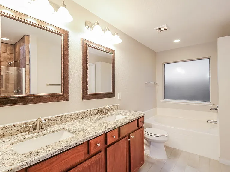 745 Poncho Ln — Photo 13