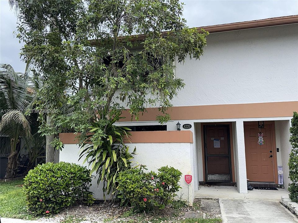 1st image of 4220 SW 71st Way