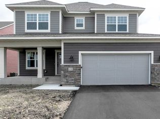 4348 Cottagewood Ct, Excelsior, MN 55331