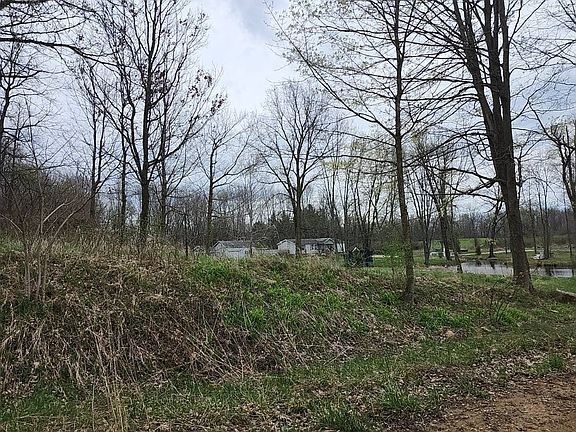 3rd image of 5881 Young Rd