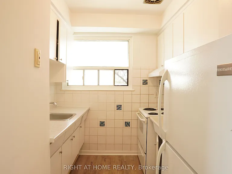 41 Northgate Dr #3 — Photo 4