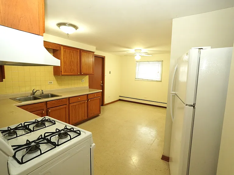 347 Dalewood Ave — Photo 7