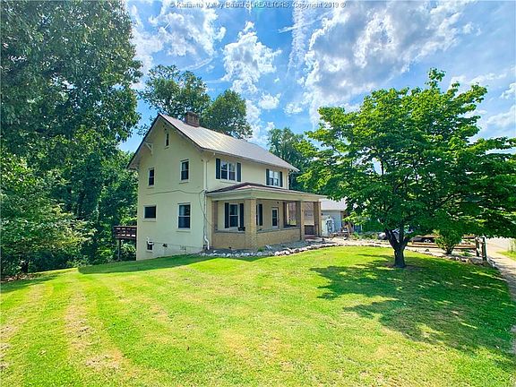2nd image of 115 Forest Ave