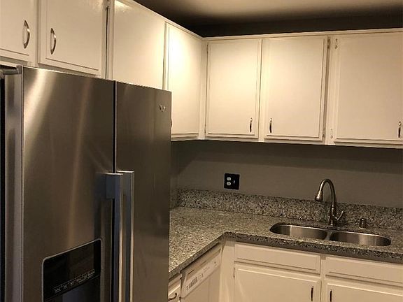 5th image of 22892 Hilton Head Dr Unit 275