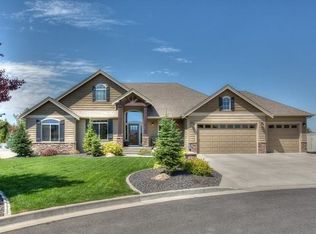 1916 S Dusk Ln, Greenacres, WA 99016