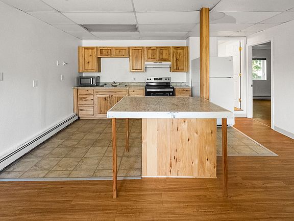 3rd image of 1016 22nd Ave #C