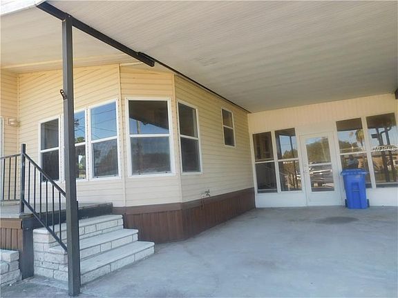 2nd image of 2426 Metro Dr