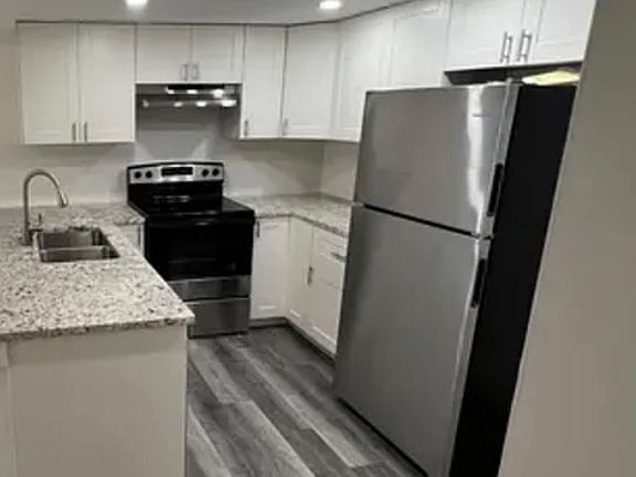 5th image of 15344 Treetop Dr APT 1B