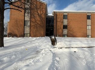 1010 Lookout Trl APT E, Dayton, OH 45449