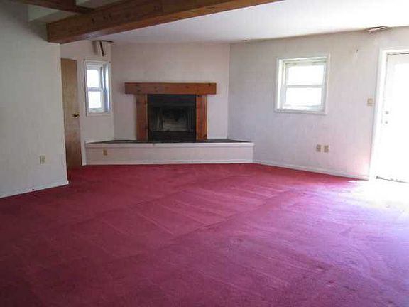 3rd image of 1025 Streetman St