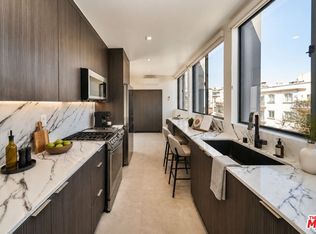 145 S Maple Dr APT 401, Beverly Hills, CA 90210