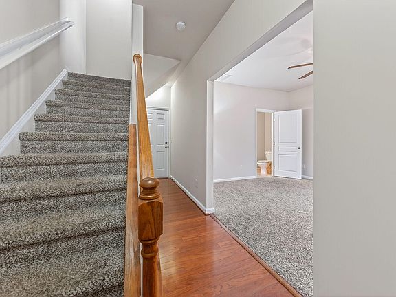3rd image of 1017 Frank Page Dr