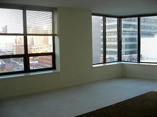 5th image of 400 N Lasalle St APT 901