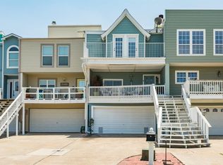 6 Tiki Cir, Tiki Island, TX 77554