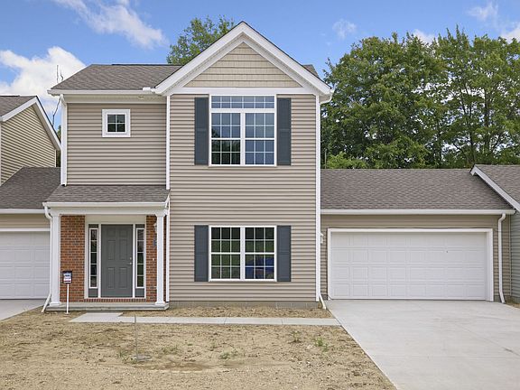 3rd image of 75 Eastpointe Dr #36