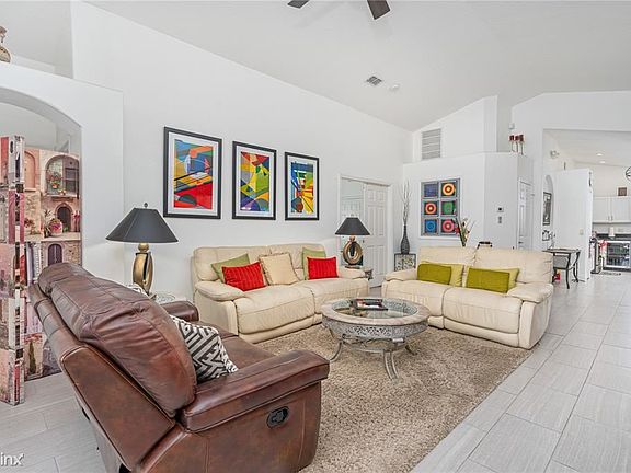 4th image of 4507 Oakbrook Ct