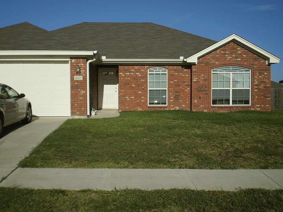 1st image of 4305 Flamingo Dr