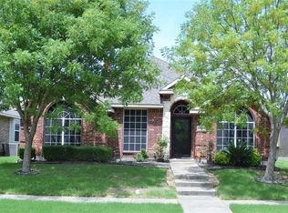 2007 Gardenridge Dr, Glenn Heights, TX 75154