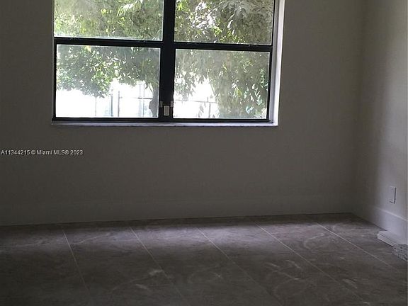 4th image of 8290 Lake Dr APT 239