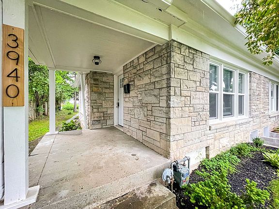 2nd image of 3940-3946 Carrollton Ave