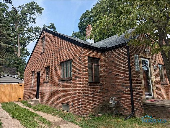 4th image of 2625 Northwood Ave