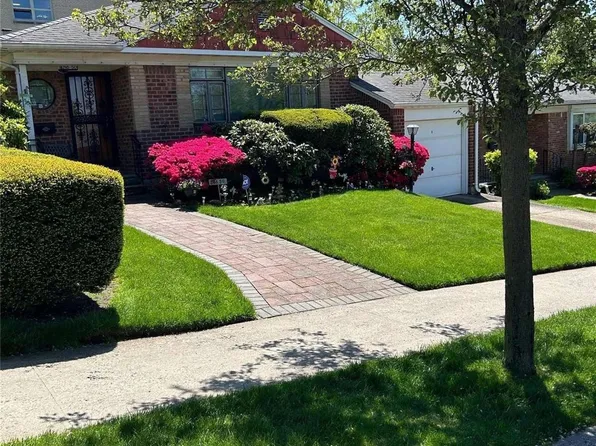 248-50 Van Zandt Avenue, Douglaston, NY 11362