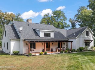 5988 Ny-9h, Claverack, NY 12534