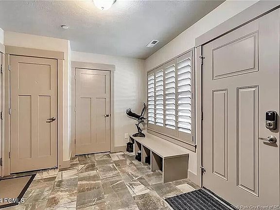 3rd image of 1335 Fiddich Glen Ln