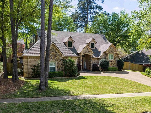3rd image of 1137 Ashwood Dr