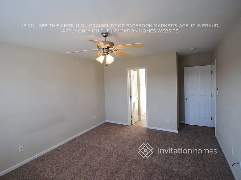 214 Glencroft Dr — Photo 2