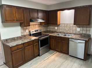 12208 Shiloh Dr, Chesterland, OH 44026