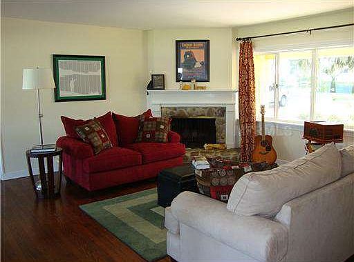 2nd image of 2625 Nela Ave