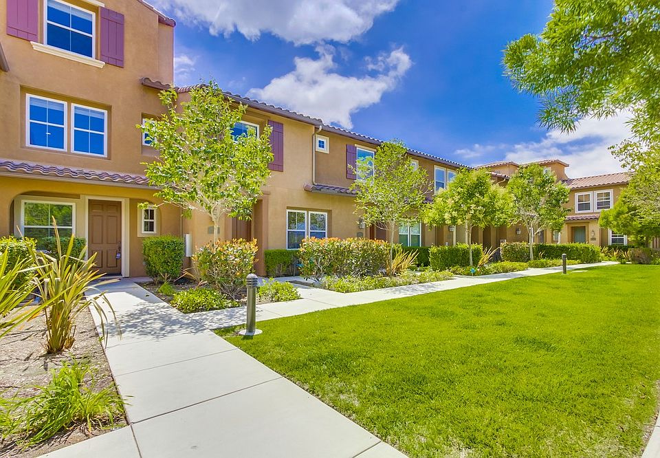 1st image of 10524 Calle Tamarindo Unit 3