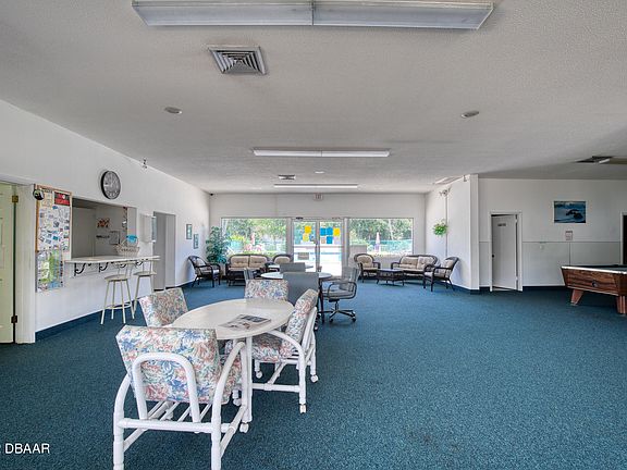 5th image of 840 Center Ave APT 26