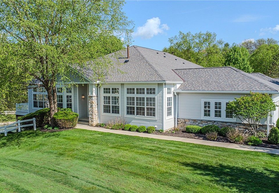 1st image of 330 Blossom Ln