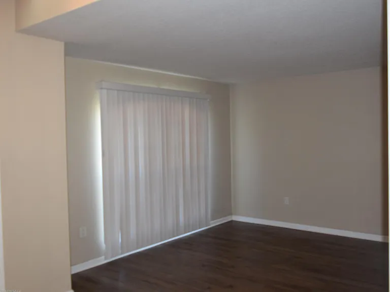 458 Fitzsimmons St SW — Photo 10