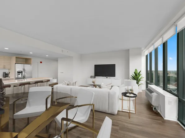 2030 Hudson Street image 59 of 284