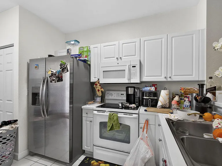 4147 Napoli Lake Dr — Photo 10