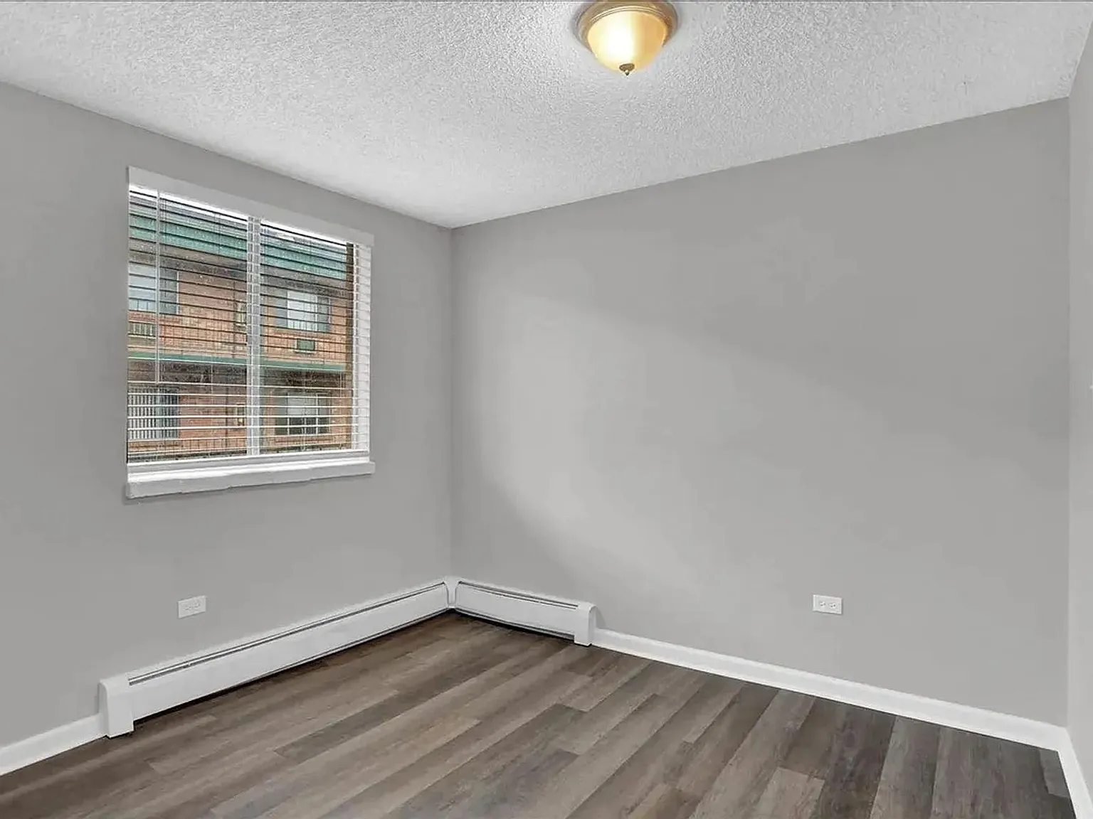 Welcome Home to Moline Apartments in Aurora! — Photo 3