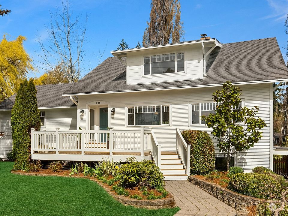 1st image of 528 10th Avenue