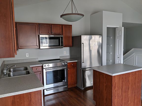 2nd image of 12205 Bubbling Brook Dr Unit 100