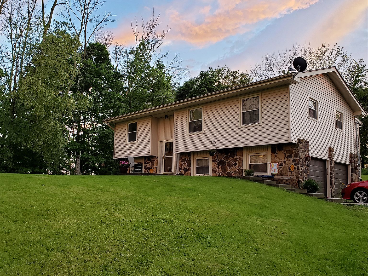 10232 N Jacksonburg Rd, Economy, IN 47339 Zillow