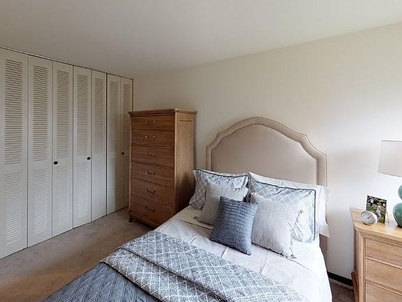 2nd image of 226 Randolph Dr APT 318B