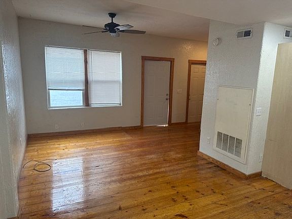 4th image of 1416 S 16th St APT 103