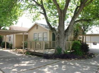 114 McKinney Ln APT 6, Crosby, TX 77532
