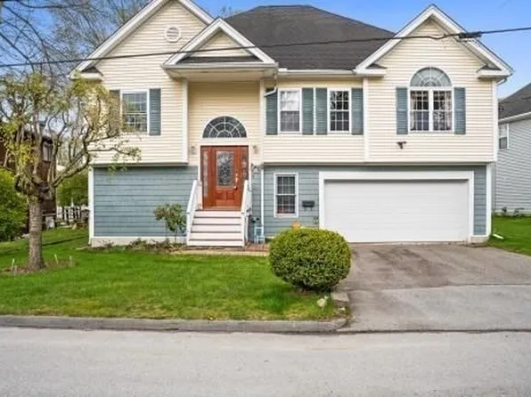37 Dupuis Ave, Worcester, MA 01604