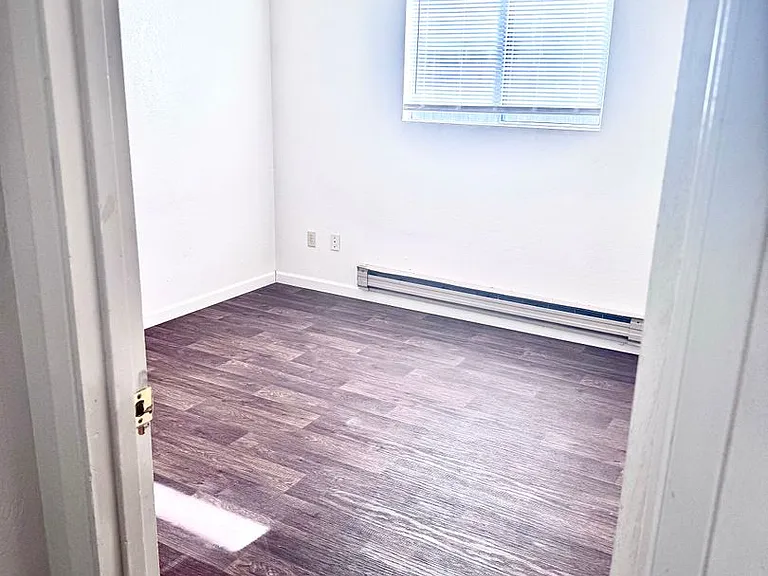 1315 SW G St — Photo 6