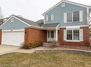 2651 Brookhaven Rd, Canton, MI 48188